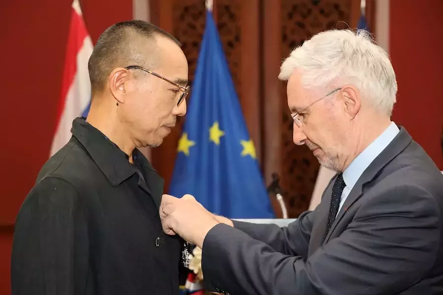 THAÏLANDE – FRANCE : Palme d’or à Cannes, le Thaïlandais Apichatpong Weerasethakul reçoit la Légion d’honneur