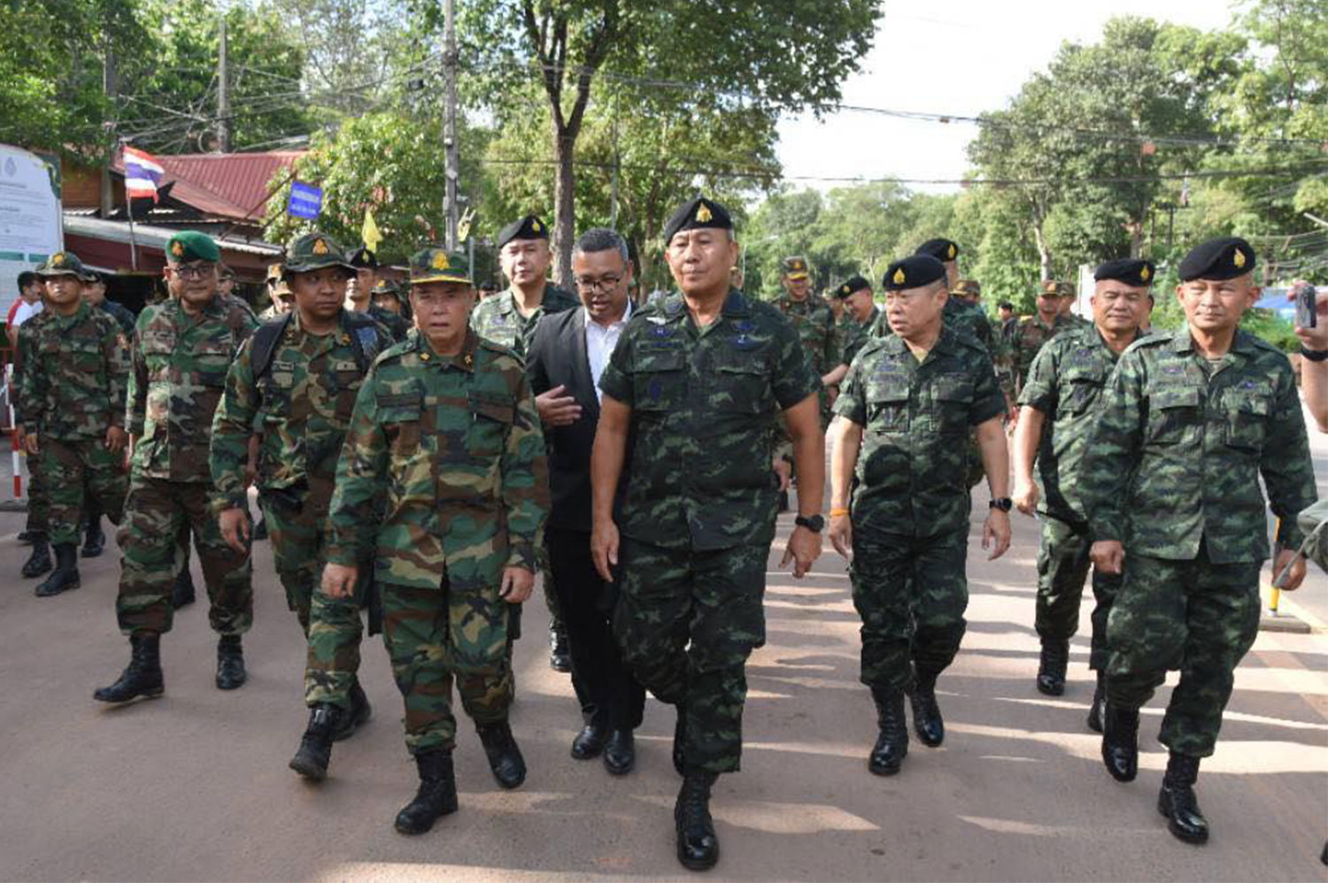 L'armée thaïlandaise rejette les rapports concernant la fermeture de la frontière