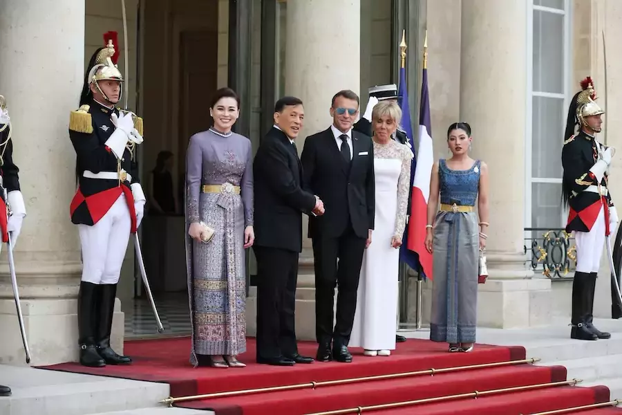 THAÏLANDE – FRANCE : Emmanuel Macron reçoit le roi Rama X à l’Élysée