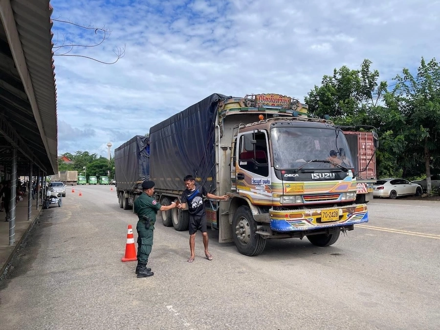 THAÏLANDE – CAMBODGE : Phnom Penh bloque les importations agricoles thaïlandaises à la frontière