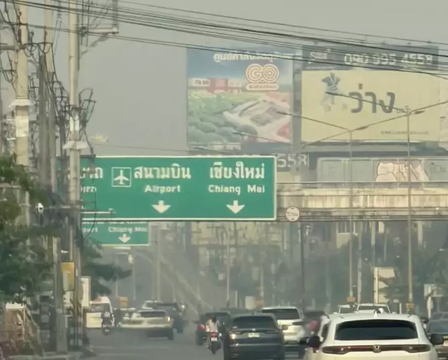 THAÏLANDE – POLLUTION : Le nord étouffe, la crise sanitaire et touristique s’aggrave
