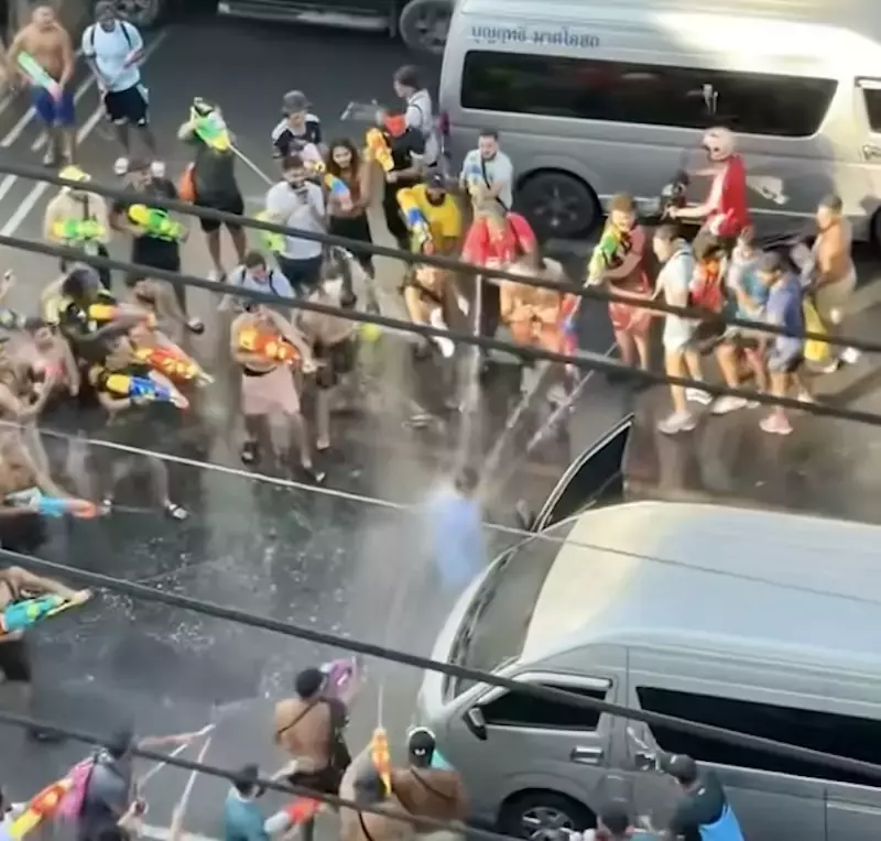 PHUKET – TOURISME : Sept touristes français interpellés après les incidents de Songkran à Patong