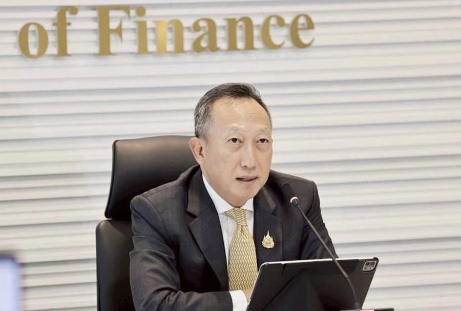 THAÏLANDE – CAMBODGE : Derrière la démission d’un ministre Thaïlandais, un scandale régional de corruption