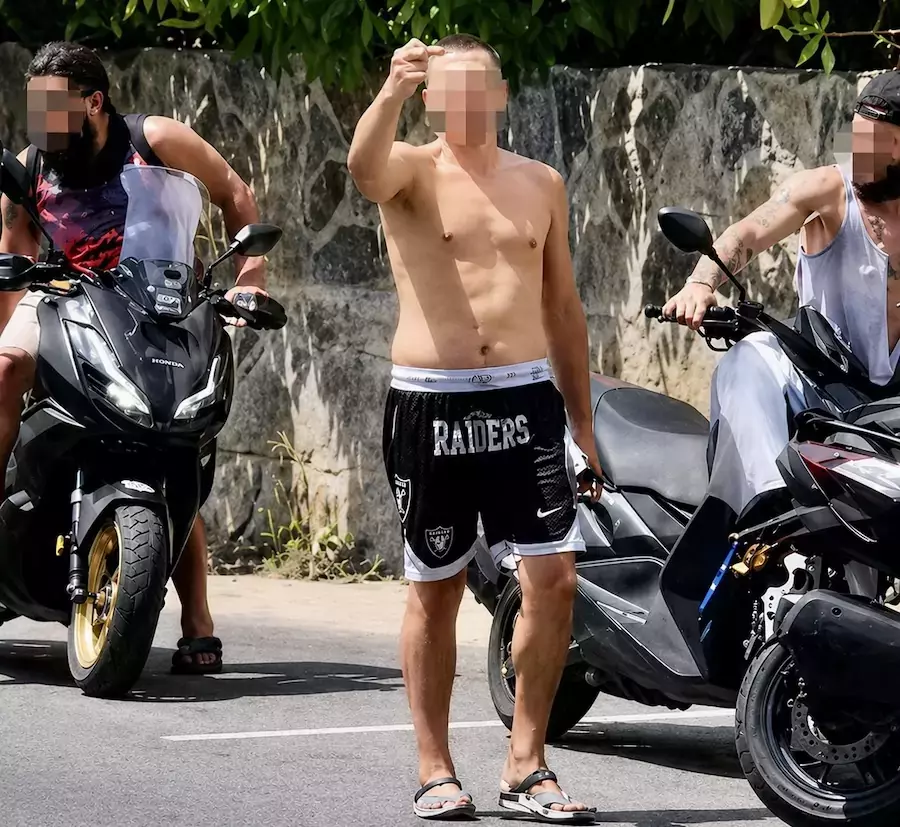 PHUKET – TOURISME : À Karon, rappel à l’ordre pour des touristes français