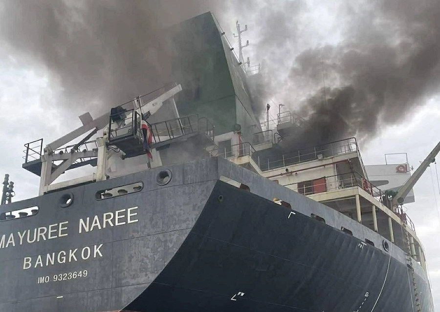 THAÏLANDE – MOYEN-ORIENT : Trois marins thaïlandais toujours portés disparus après l’attaque d’un cargo dans le détroit d’Ormuz