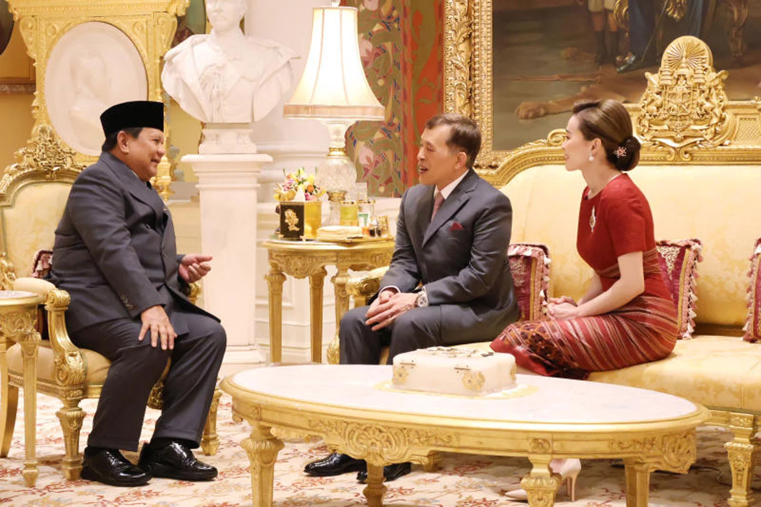 Les dirigeants thaïlandais et indonésiens s'entendent pour renforcer le commerce et lutter contre la criminalité.