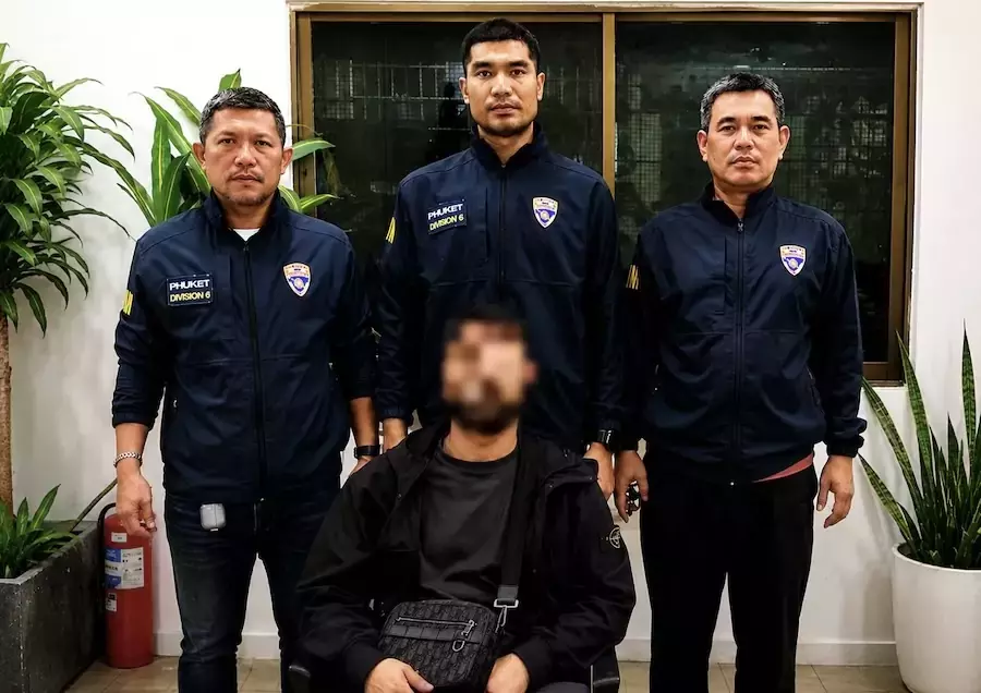 PHUKET – JUSTICE : La Thaïlande retire le visa du Britannique accusé d’avoir agressé un chauffeur de tuk-tuk