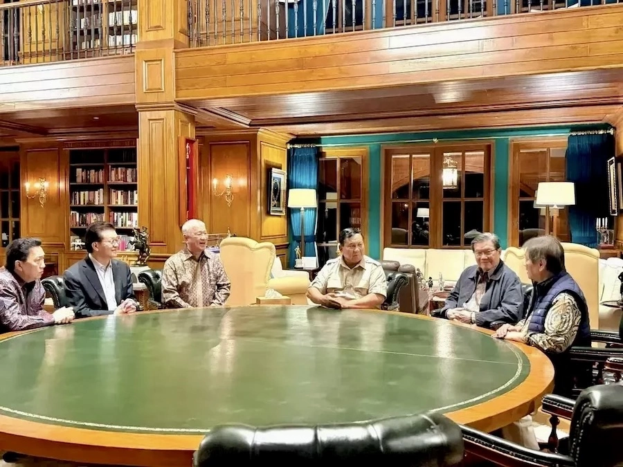 INDONÉSIE – POLITIQUE : Prabowo réunit les grands patrons sur l’emploi et le développement