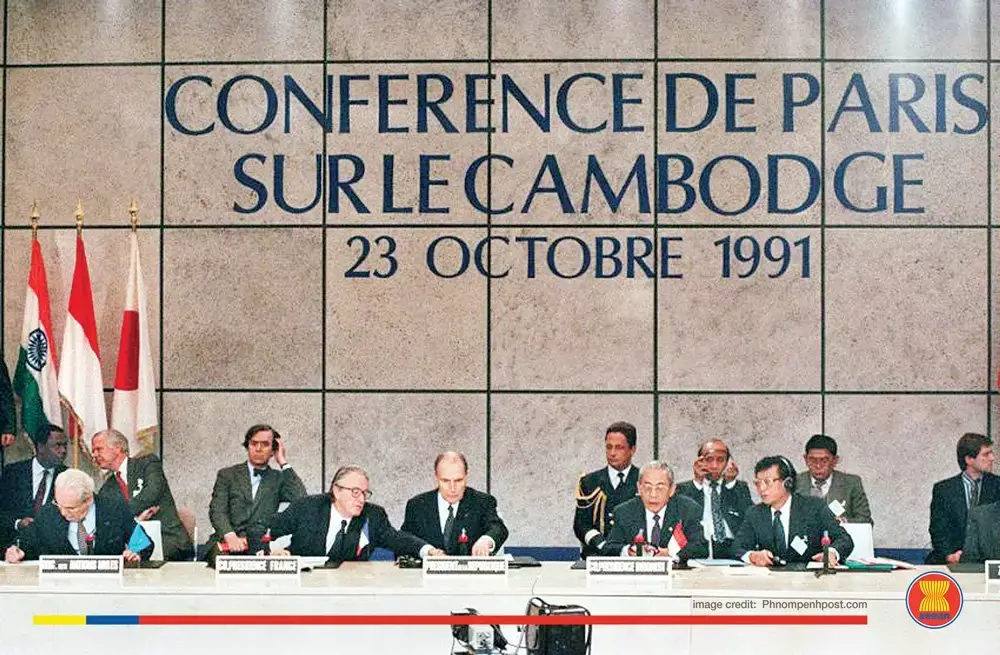 Éditorial : Au Cambodge, Paris et la mémoire de la paix