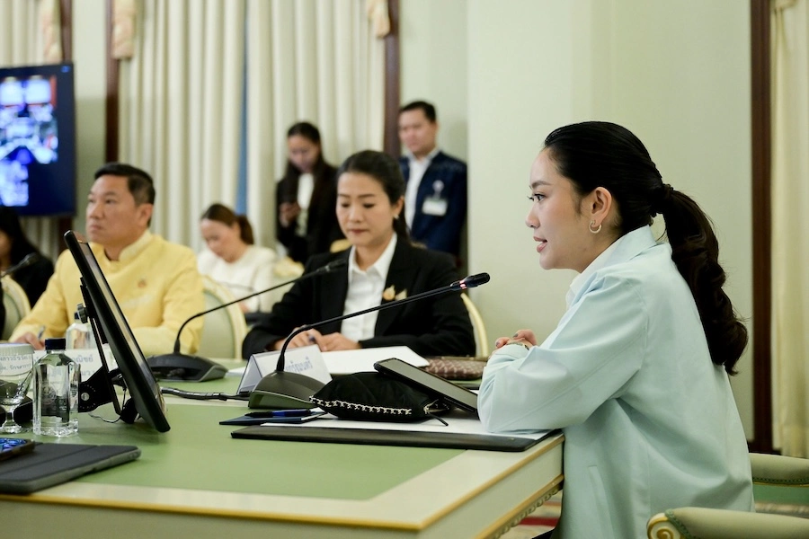 THAÏLANDE – POLITIQUE : La Première ministre thaïlandaise en difficulté ne démissionnera pas