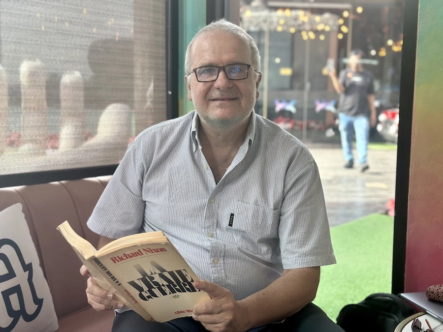 BANGKOK – GAVROCHE : Partagez un café avec notre conseiller éditorial Richard Werly
