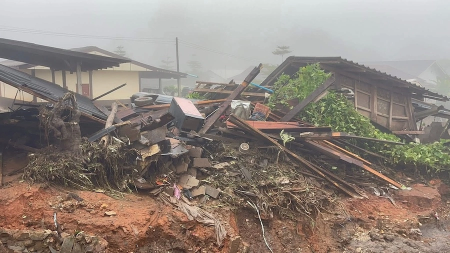 THAÏLANDE – MÉTÉO : Un glissement de terrain fait deux morts alors que la tempête Kajiki s’abat sur le nord