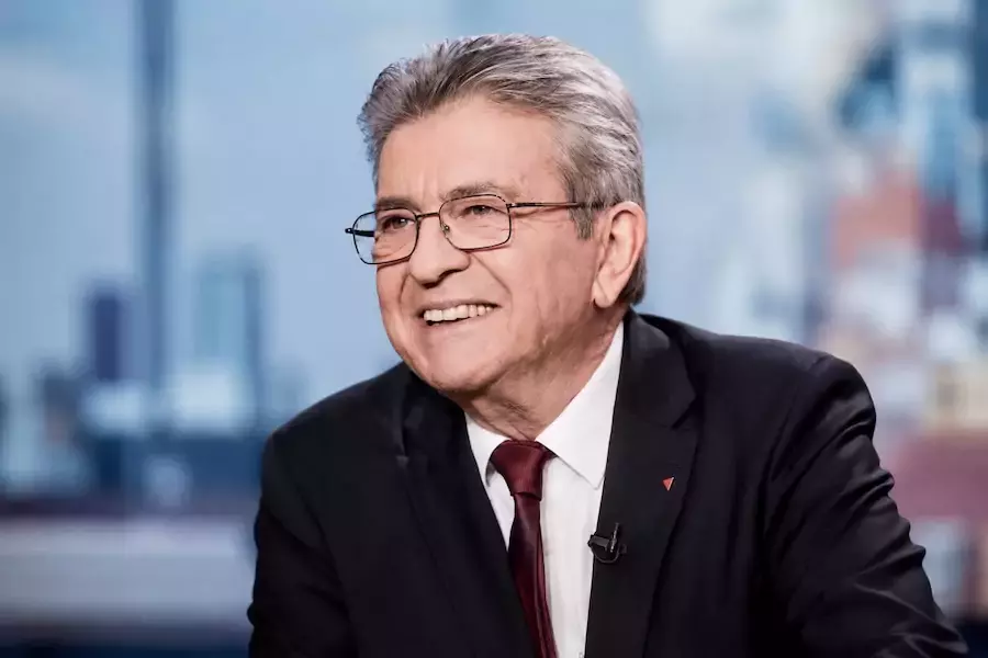 FRANCE – POLITIQUE : Vue d’ailleurs, le monde au fond des urnes