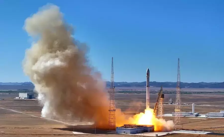 CHINE – ESPACE : Le premier vol de la Longue Marche 12B nourrit les ambitions spatiales de Pékin