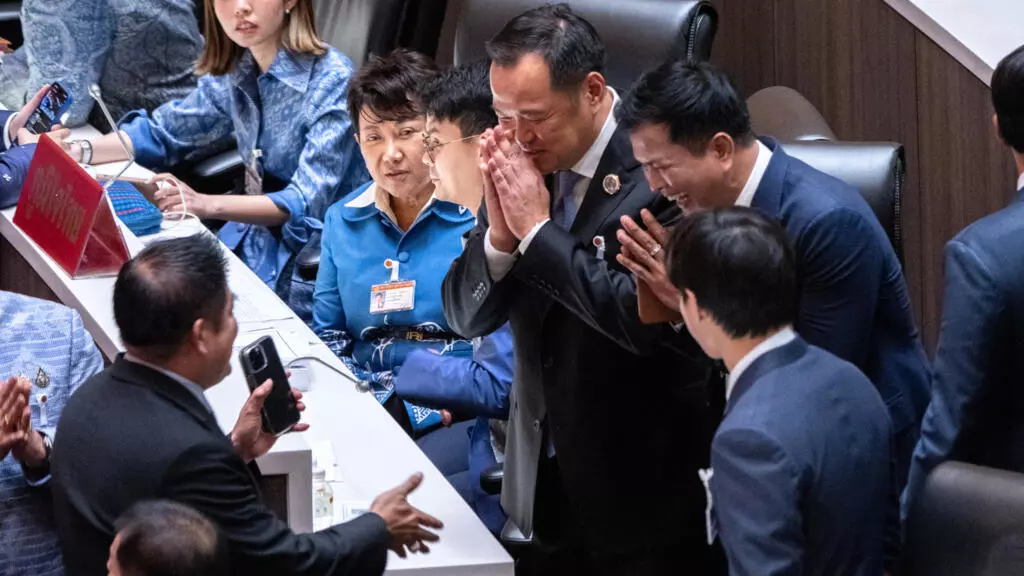 Thaïlande: le magnat de l'immobilier Anutin Charnvirakul a été élu Premier ministre par le Parlement