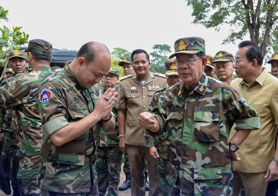 CAMBODGE – CONFLIT : Vu de Phnom Penh, notre correspondant raconte la guerre