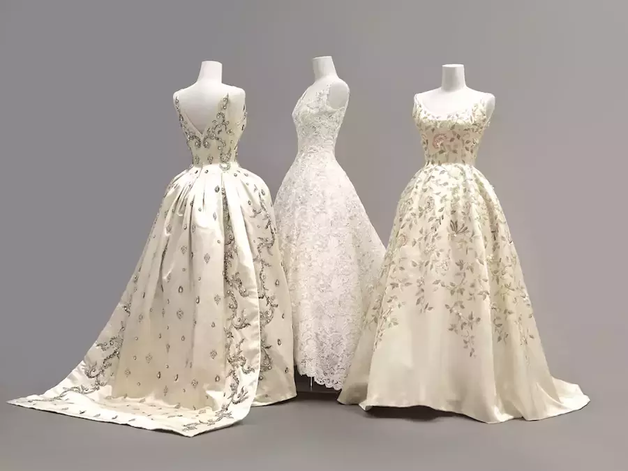 THAÏLANDE – FRANCE : Hommage parisien à la mode royale thaïlandaise