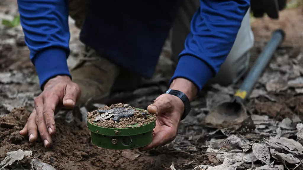 Thaïlande-Cambodge: l’accord de paix suspendu après l'explosion d'une mine à la frontière