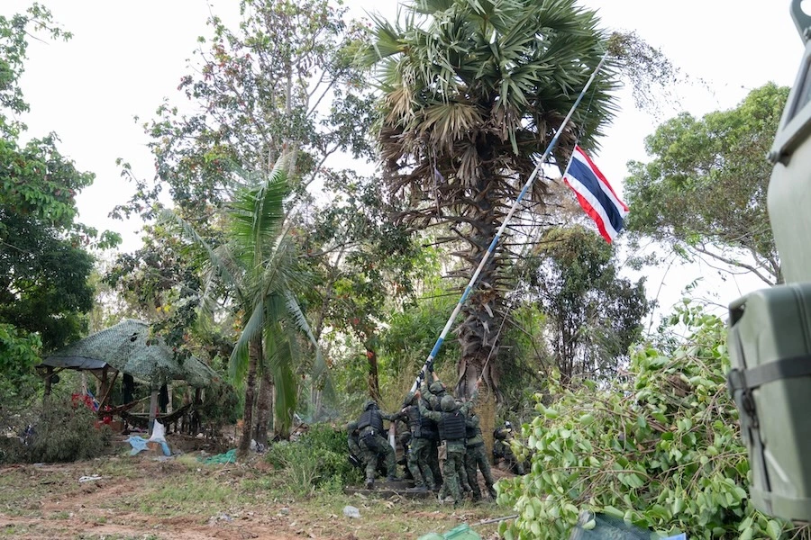 THAÏLANDE – CAMBODGE : Le couvre-feu à Trat n’empêche pas l’extension des hostilités