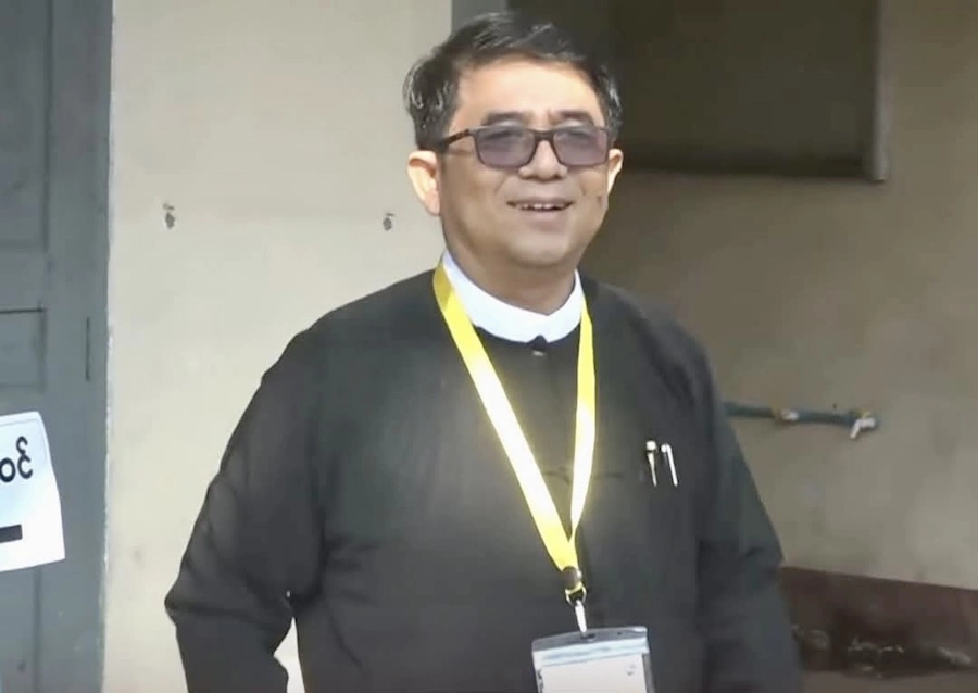 BIRMANIE – POLITIQUE : A Rangoun, un candidat indépendant l’emporte contre le favori des militaires