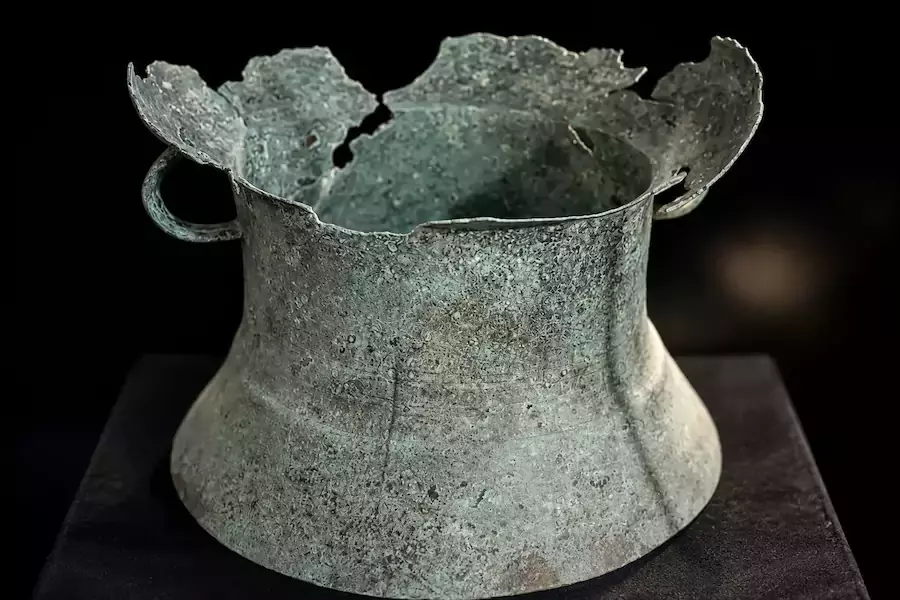 THAÏLANDE – HISTOIRE : Une nécropole vieille de 2 000 ans révèle ses secrets à Phetchaburi