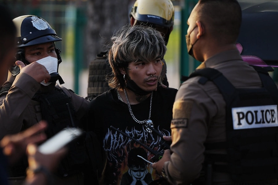 THAÏLANDE – MONARCHIE : Nouvelle condamnation d’un activiste pour lèse majesté
