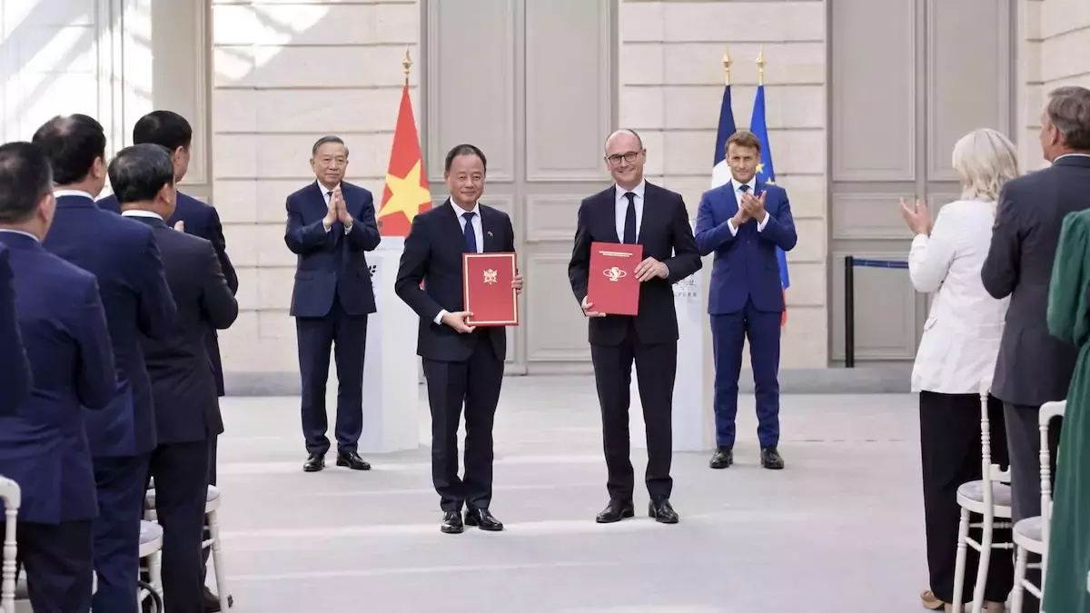 VIETNAM – FRANCE : 55 Airbus, un satellite et de nouveaux partenariats stratégiques