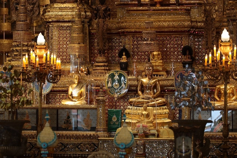 THAÏLANDE – RELIGION : Ferveur et recueillement pour Makha Bucha