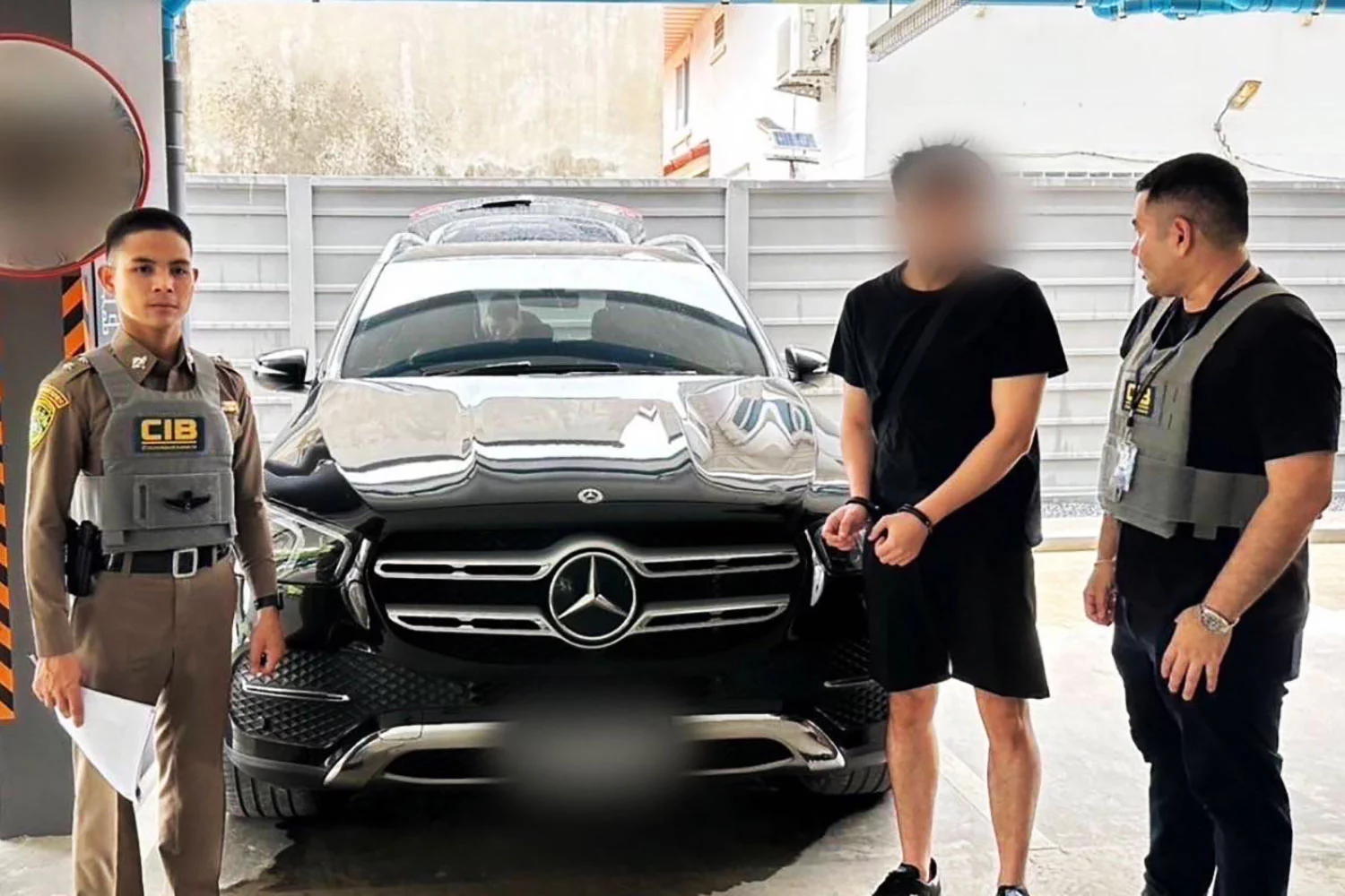 Individu chinois soupçonné détenu à Pattaya pour une escroquerie sur le marché en ligne