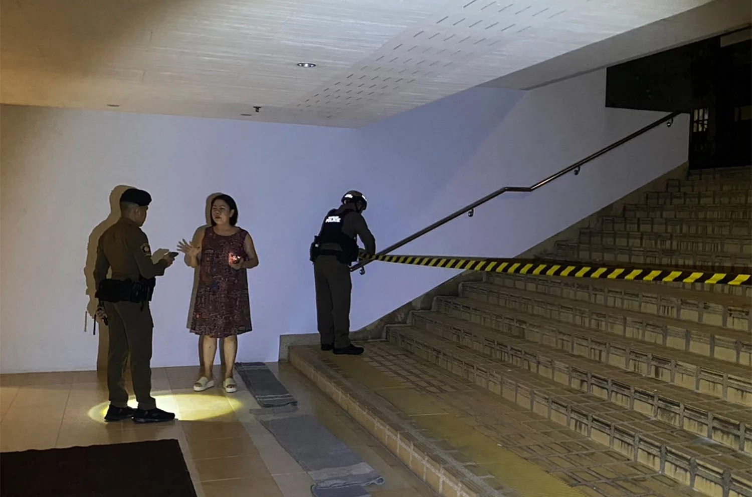 La femme d'ambassadeur mongol tombe à sa mort d'un appartement de Bangkok