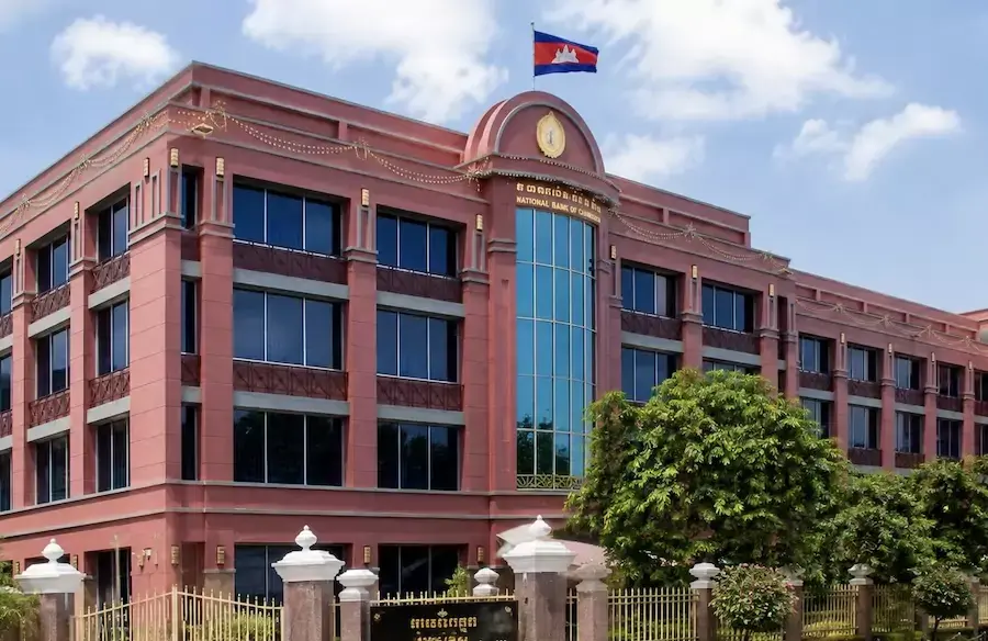 CAMBODGE – ÉCONOMIE : La banque centrale durcit les règles face à la montée des créances douteuses
