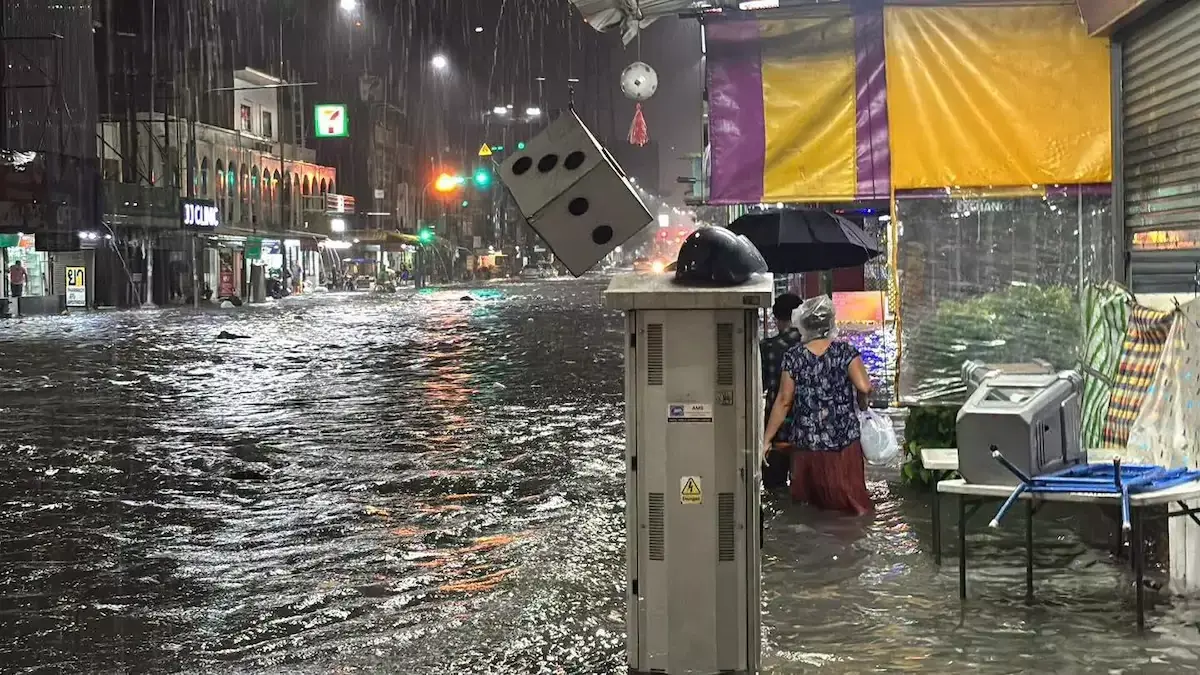 PATTAYA – INTEMPÉRIES : Plus de 100 mm de pluie, la ville de nouveau sous les eaux