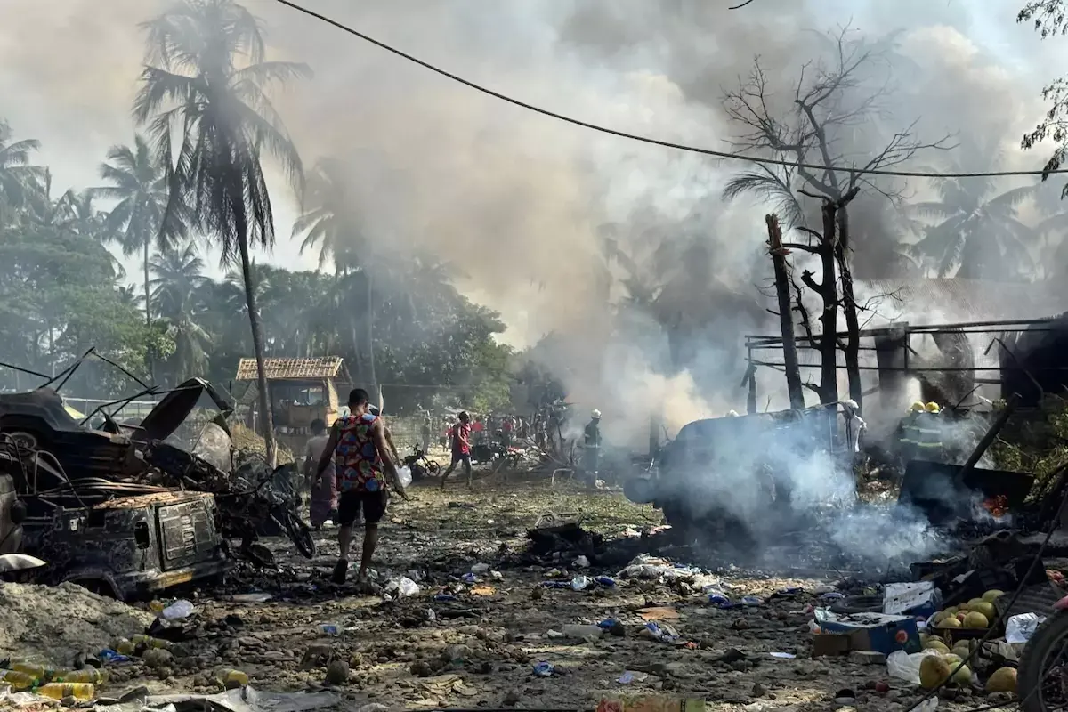 BIRMANIE – CONFLIT : Retour sur le massacre sur un marché de l’État Rakhine