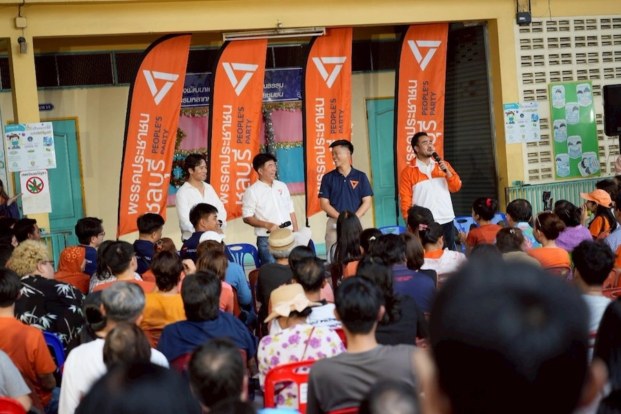 THAÏLANDE – POLITIQUE : Le Parti du Peuple courtisé pour former une nouvelle coalition gouvernementale
