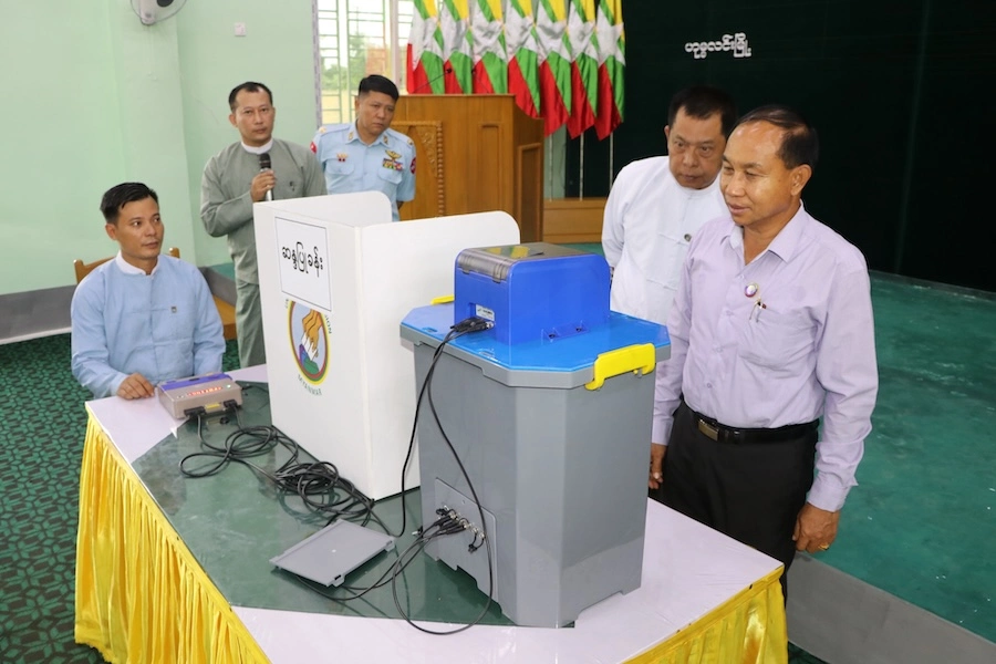 BIRMANIE – CONFLIT : Impossible de critiquer les futures élections