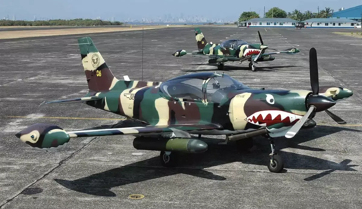 Philippines : quatre pilotes tués dans une collision en plein vol