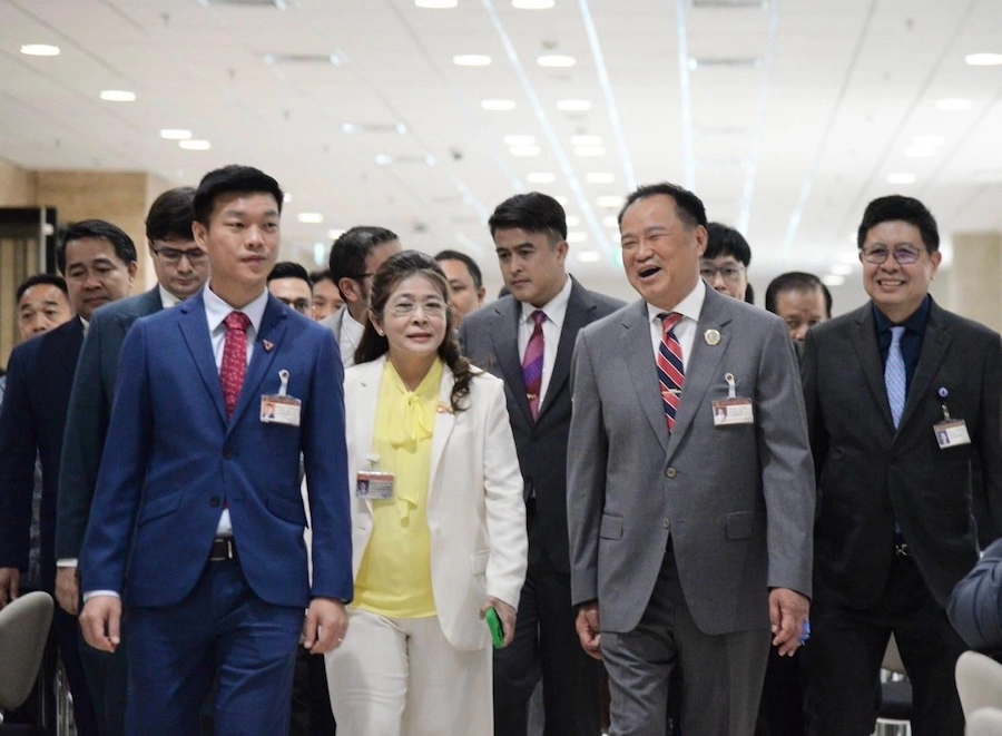 THAÏLANDE – POLITIQUE : Le parti Bhumjaithai en pleines manœuvres