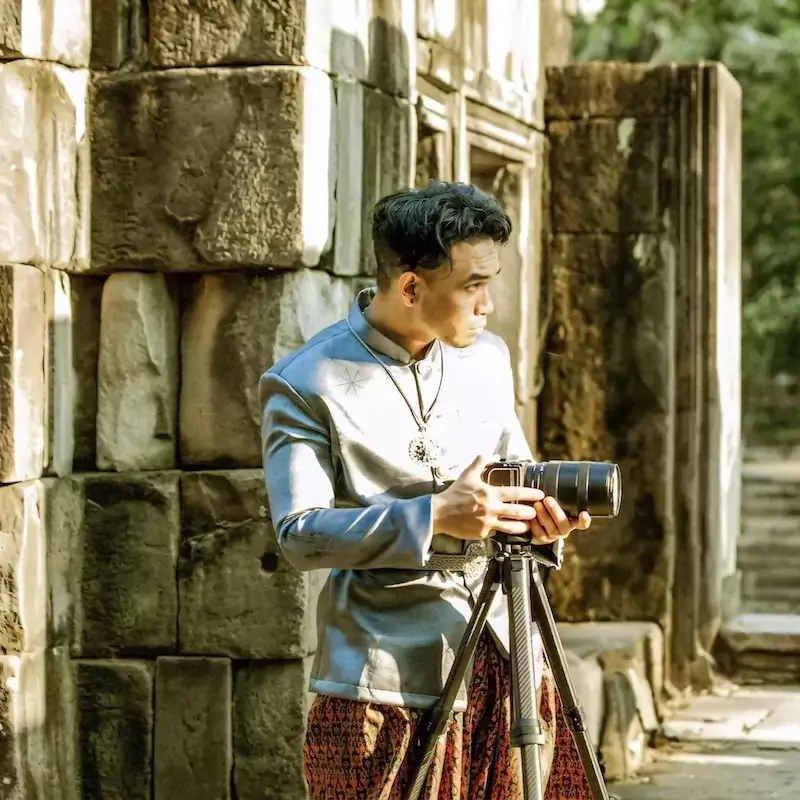 CAMBODGE – CINÉMA : À Kep, un cinéaste de la diaspora khmère part sur les traces des fantômes