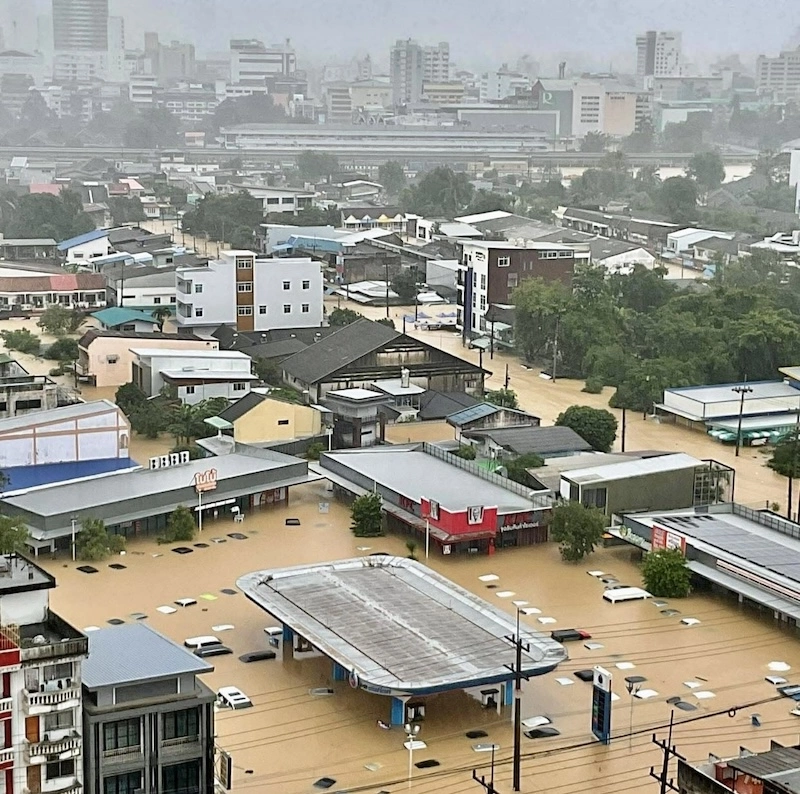 THAÏLANDE – CATASTROPHE : Inondations historiques dans le sud frappent Hat Yai et plusieurs provinces