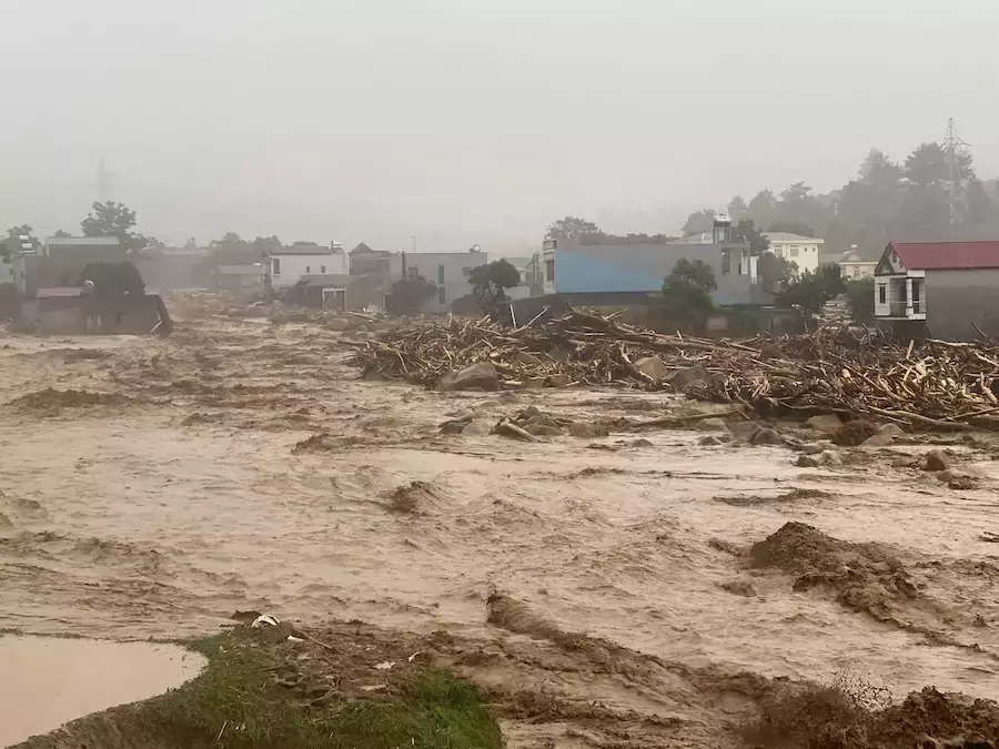 VIETNAM – INONDATION : Les crues éclair frappent de nouveau le nord montagneux