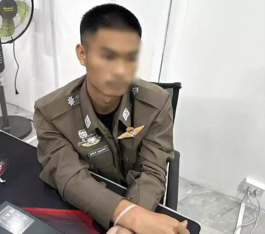 LAOS – THAÏLANDE : Vingt-quatre faux policiers remis aux autorités thaïlandaises après leur arrestation
