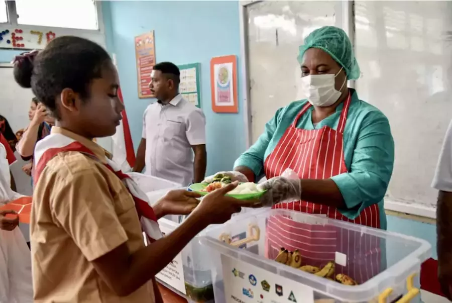 INDONÉSIE – SOCIÉTÉ : Moins distribuer de nourriture pour faire face aux pénuries