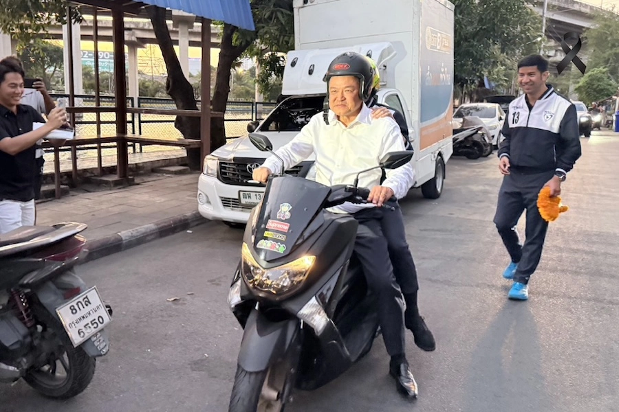 THAÏLANDE – POLITIQUE : Anutin Charnvirakul mise sur la proximité et l’économie au cœur de Bangkok