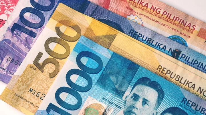 PHILIPPINES – ÉCONOMIE : Le peso philippin soutenu en juillet par les envois de fonds saisonniers