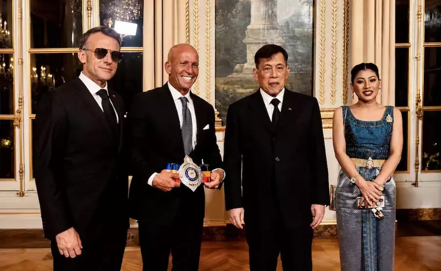THAÏLANDE – FRANCE : Convié au diner d’État pour S.M. Rama X, Dida Diafat s’est confié à Gavroche