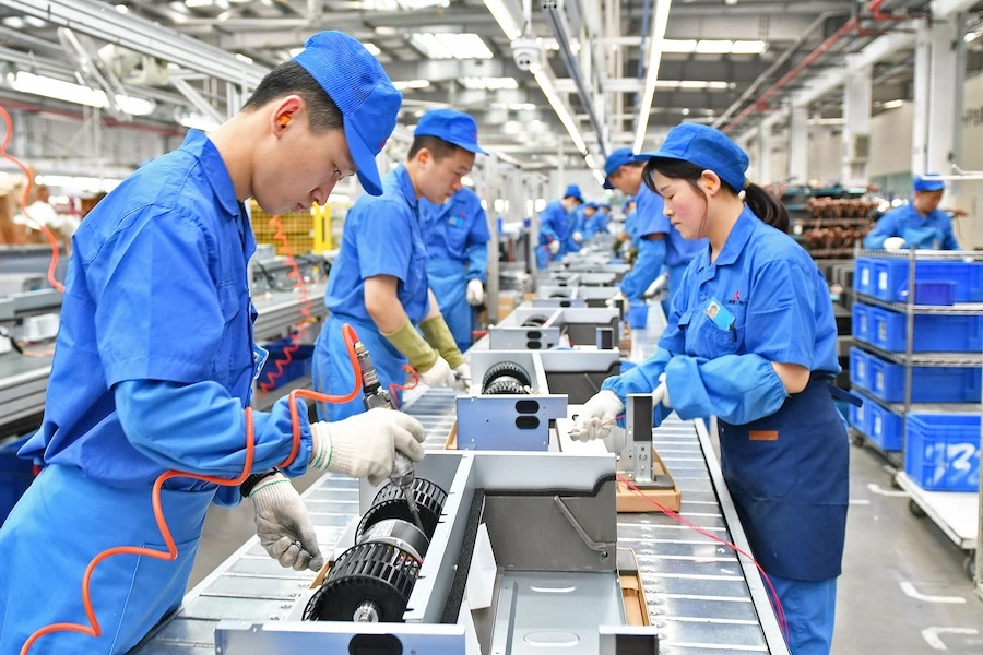 CHINE – ÉCONOMIE : Légère reprise manufacturière sur fond de trêve commerciale