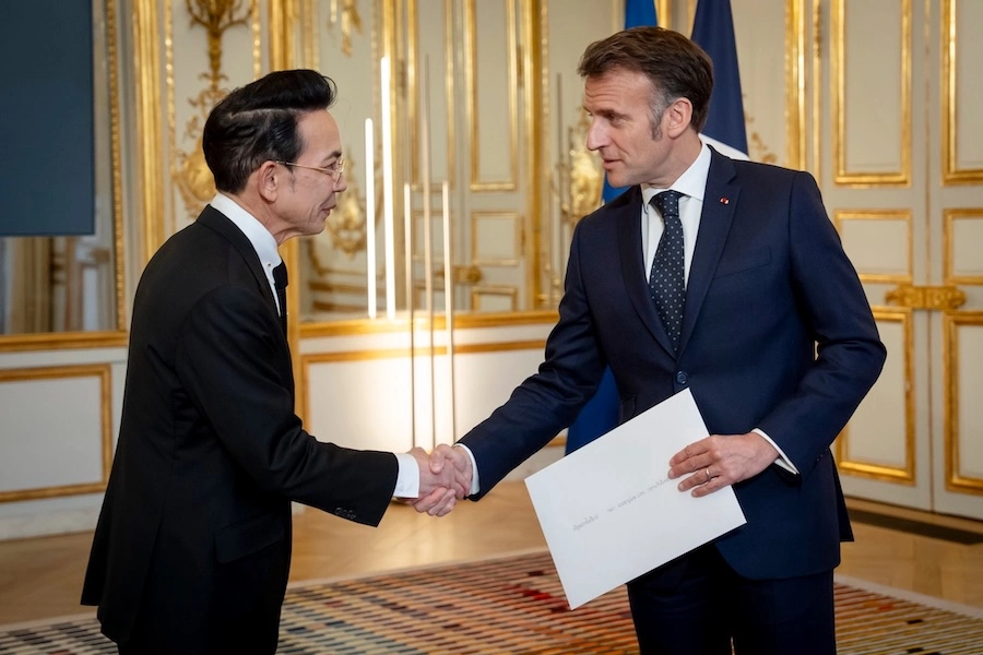 THAÏLANDE – FRANCE : Nikorndej Balankura présente ses lettres de créance à Emmanuel Macron