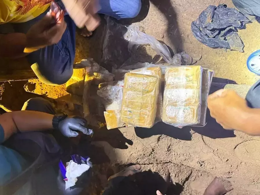 THAÏLANDE – JUSTICE : Plus de 100 000 comprimés de méthamphétamine saisis à Surin