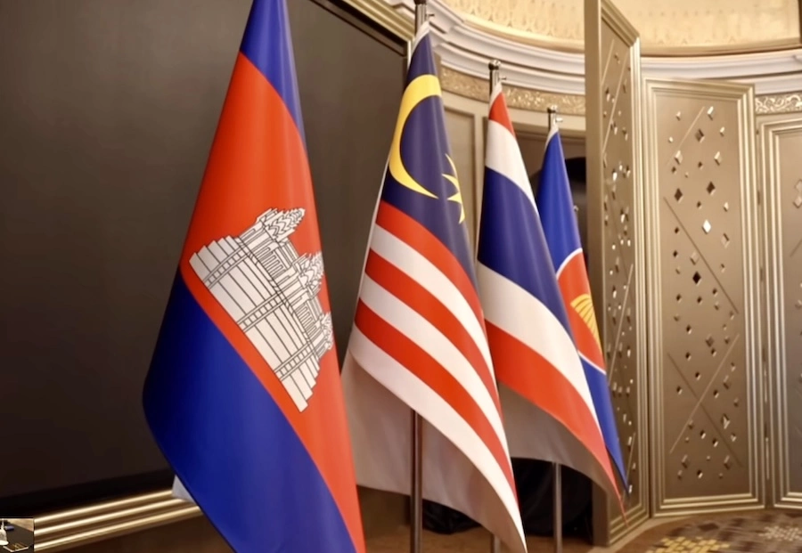 THAÏLANDE – CAMBODGE : Anwar Ibrahim obtient un cessez-le-feu