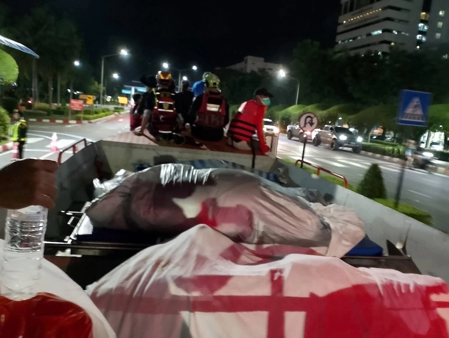 THAÏLANDE – CATASTROPHE : Critiques sur le gouvernement, bilan humain aggravé